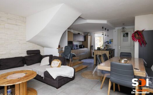 ESCHAU – T4 / 3CH RDJ TRIPLEX 87M² AVEC TERRASSE + JARDIN + PKGS