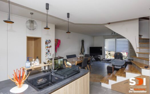 ESCHAU – T4 / 3CH RDJ TRIPLEX 87M² AVEC TERRASSE + JARDIN + PKGS