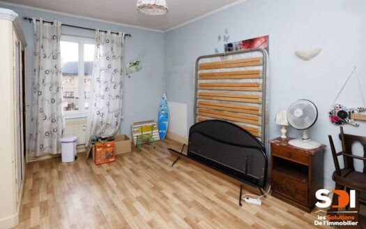 OSTHOUSE – MAISON AVEC DEPENDANCES 185M² SUR 6,27 ARES