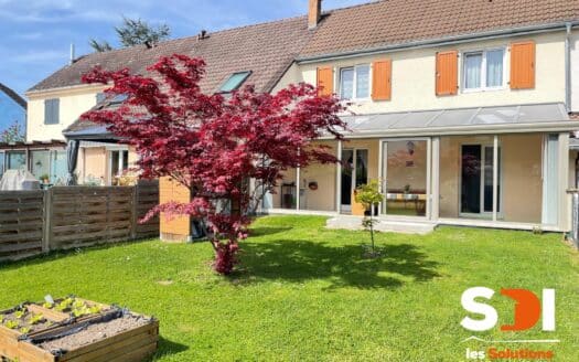 PLOBSHEIM – MAISON JUMELÉE 90M² SUR 2,30 ARES AVEC VERANDA + JARDIN + GGE + CAVE