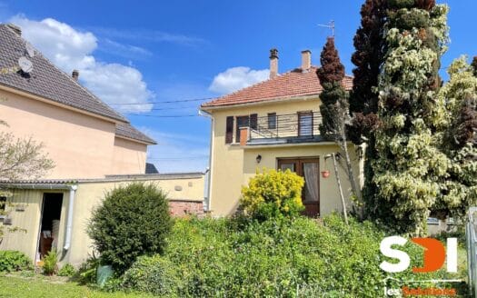 ILLKIRCH – MAISON 110M² – 5P/4CH SUR 3,50 ARES