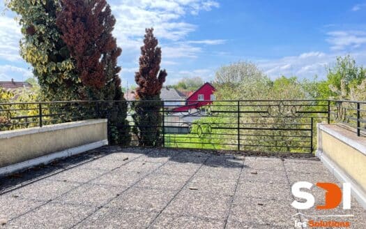 ILLKIRCH – MAISON 110M² – 5P/4CH SUR 3,50 ARES