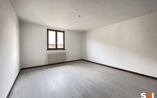 PLOBSHEIM – A LOUER T3 / 97M² AVEC PKG