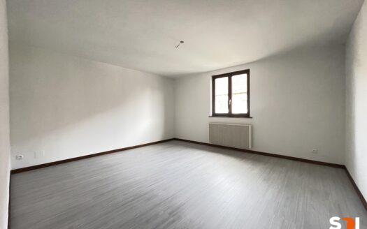 PLOBSHEIM – A LOUER T3 / 97M² AVEC PKG