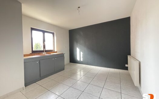 PLOBSHEIM – A LOUER T3 / 97M² AVEC PKG
