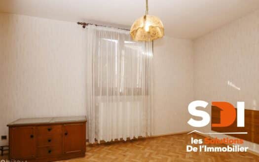 PLOBSHEIM – MAISON JUMELÉE 90M² SUR 2,35 ARES AVEC TERRASSE + JARDIN + GGE + CAVE