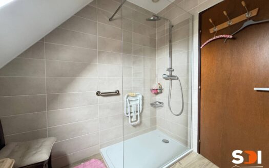 LINGOLSHEIM – MAISON 90M² SUR 4,69 ARES AVEC TERRASSE ET JARDIN