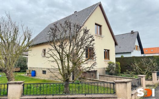 LINGOLSHEIM – MAISON 90M² SUR 4,69 ARES AVEC TERRASSE ET JARDIN