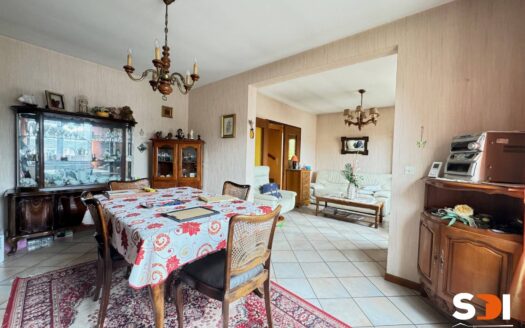 LINGOLSHEIM – MAISON 90M² SUR 4,69 ARES AVEC TERRASSE ET JARDIN