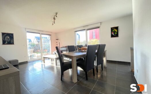 ESCHAU – RDJ T3/69M² AVEC TERRASSE + JARDIN + 2 GGES + CAVE