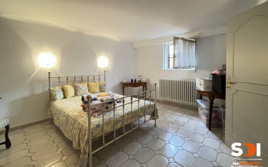 LINGOLSHEIM – MAISON DE PLAIN-PIED 185M² SUR 4,32 ARES AVEC PISCINE CHAUFFEE