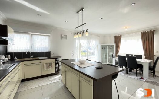 BENFELD – LOCAUX MIXTES PRO + LOGEMENT